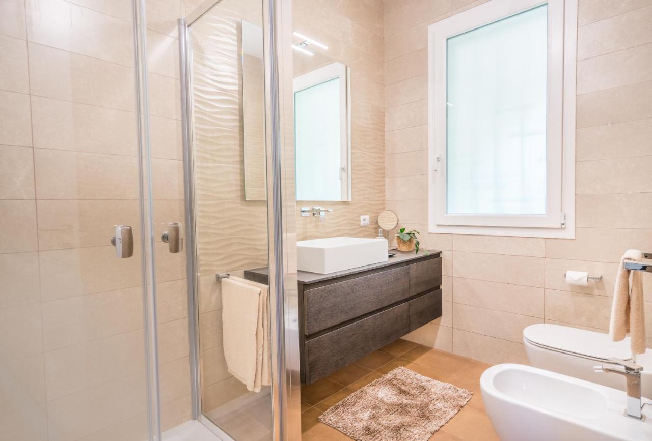 Villa Acquario Elegance - 200 Mt Dalla Spiaggia 托雷德尔斯泰尔 外观 照片